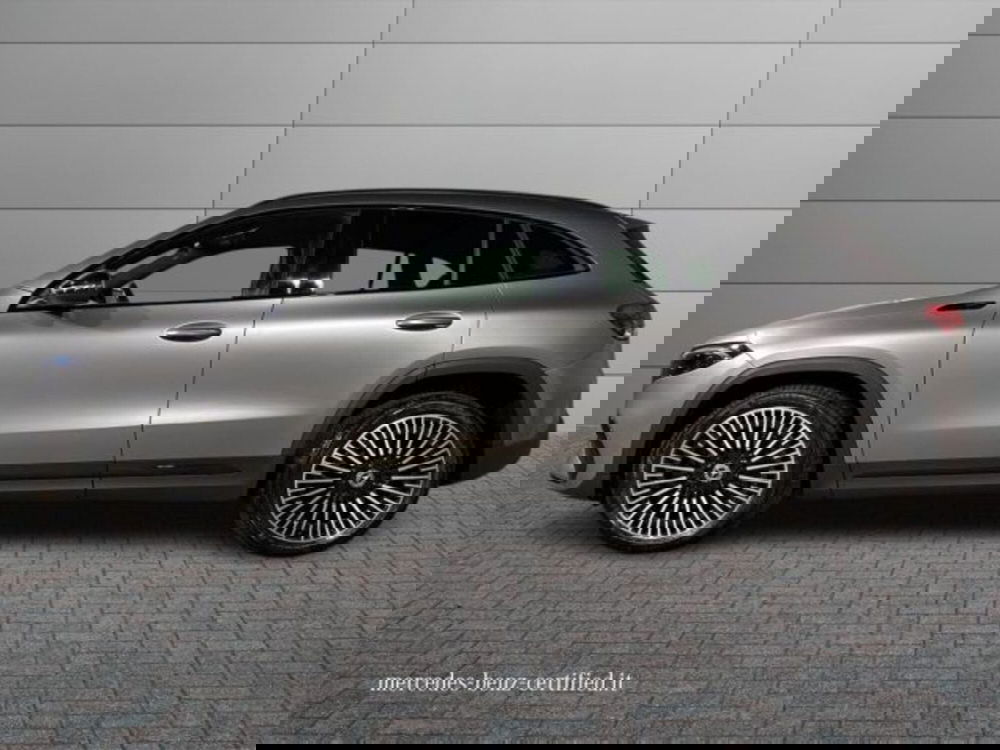 Mercedes-Benz EQA usata a Bologna (6)