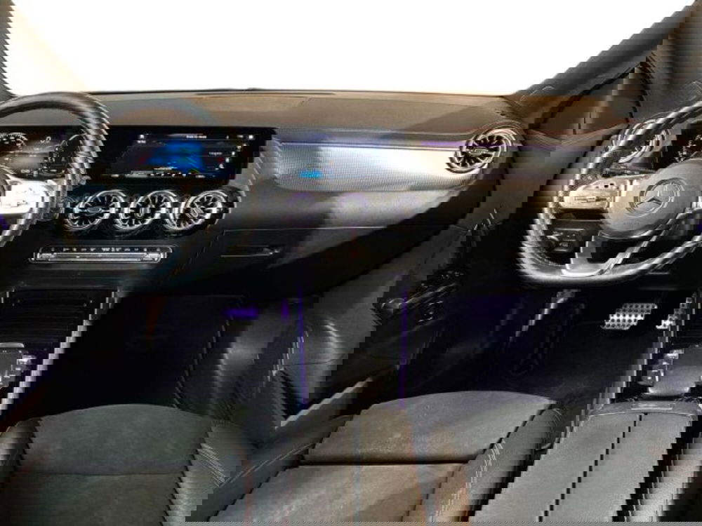 Mercedes-Benz EQA usata a Bologna (9)