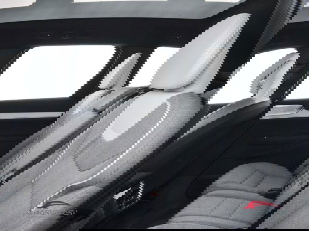 Volvo EX90 nuova a Perugia (10)