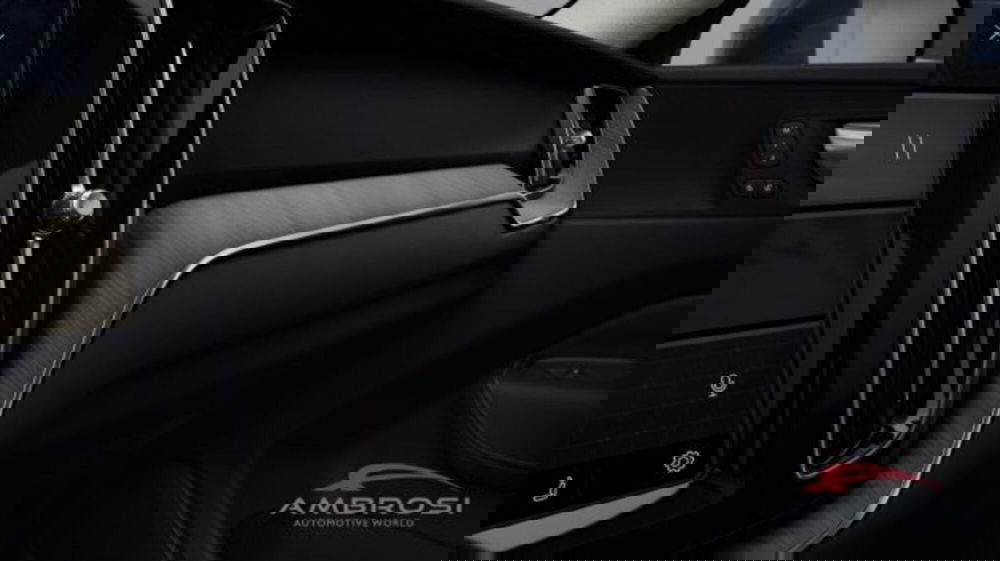 Volvo XC60 nuova a Perugia (11)