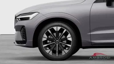 Volvo XC60 2.0 b5 Plus Dark awd auto nuova a Corciano