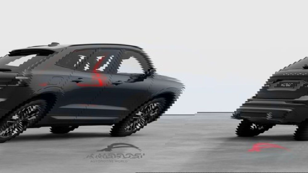 Volvo XC60 nuova a Perugia (4)