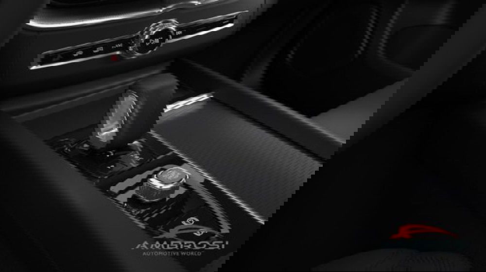 Volvo XC60 nuova a Perugia (15)