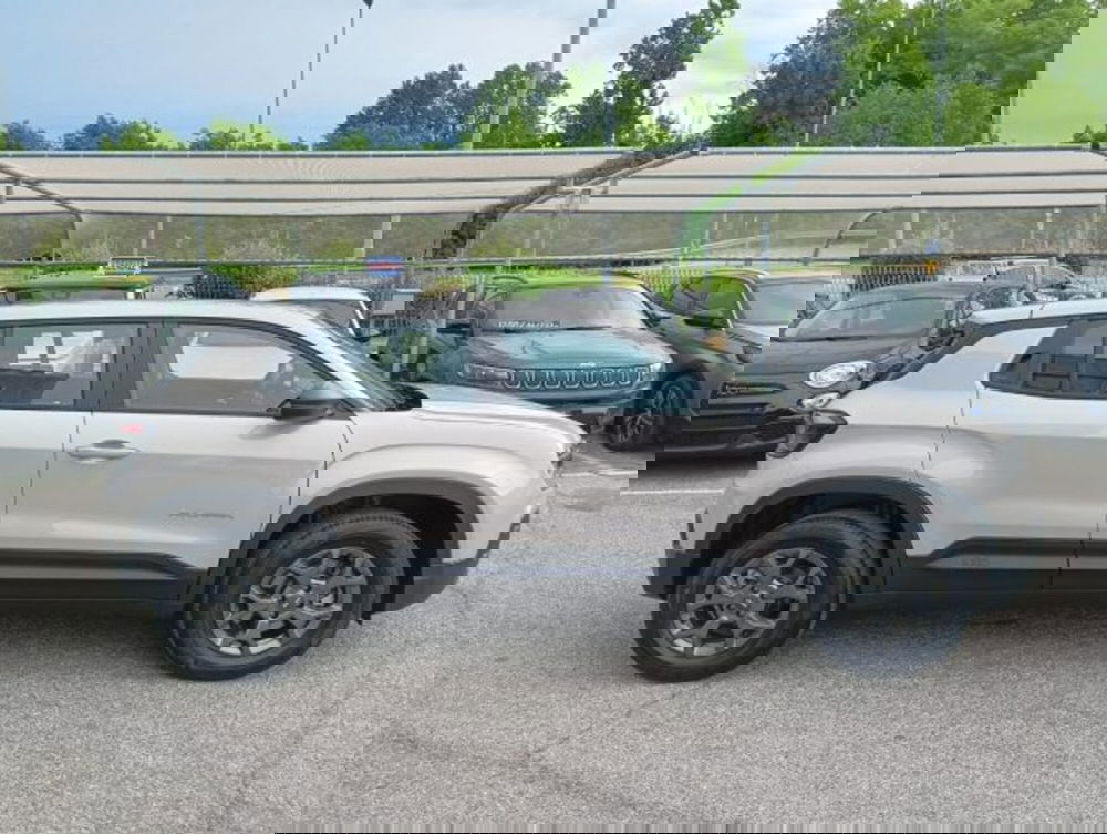 Jeep Avenger nuova a Brescia (4)