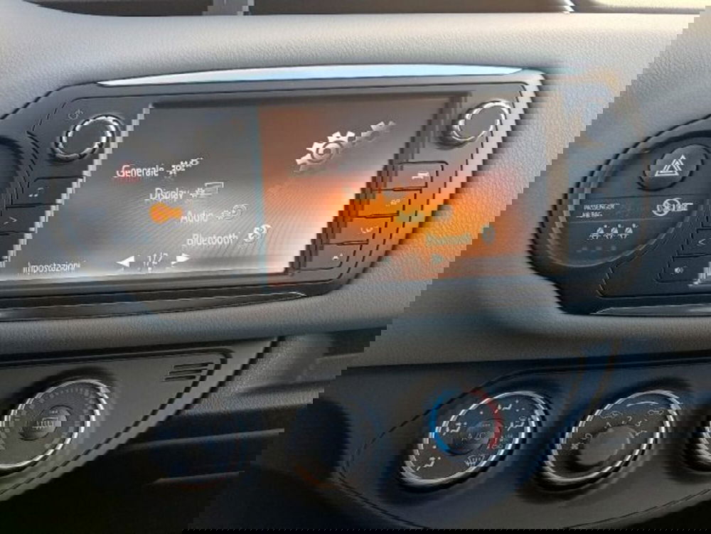 Toyota Yaris usata a Brescia (14)