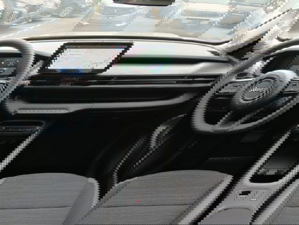 Jeep Avenger nuova a Brescia (11)