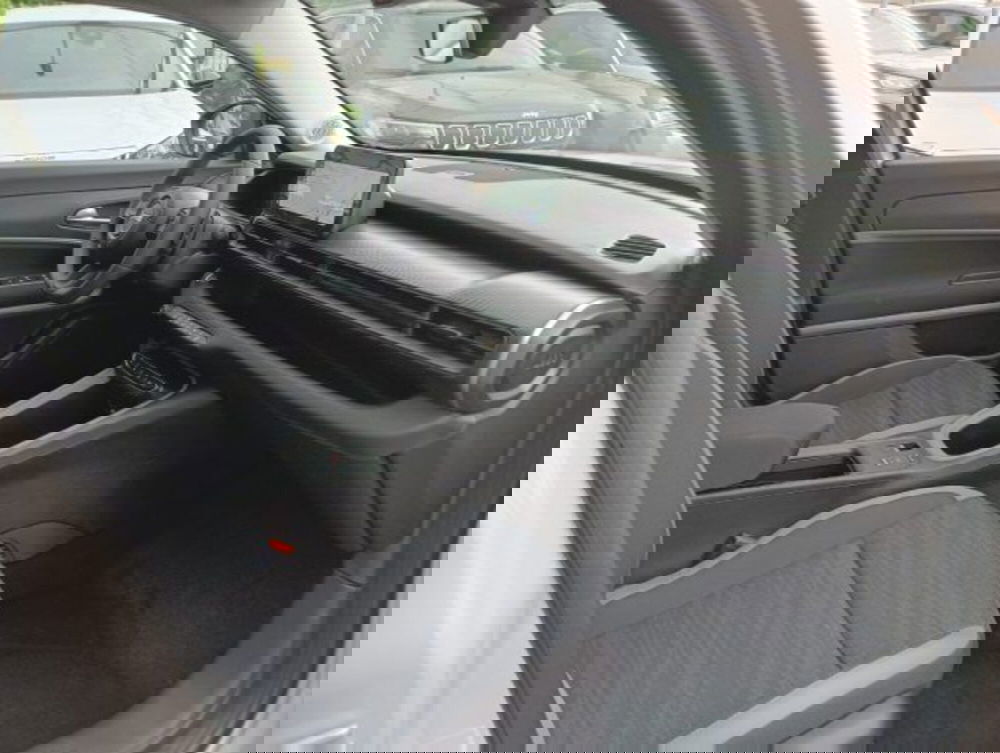 Jeep Avenger nuova a Brescia (17)