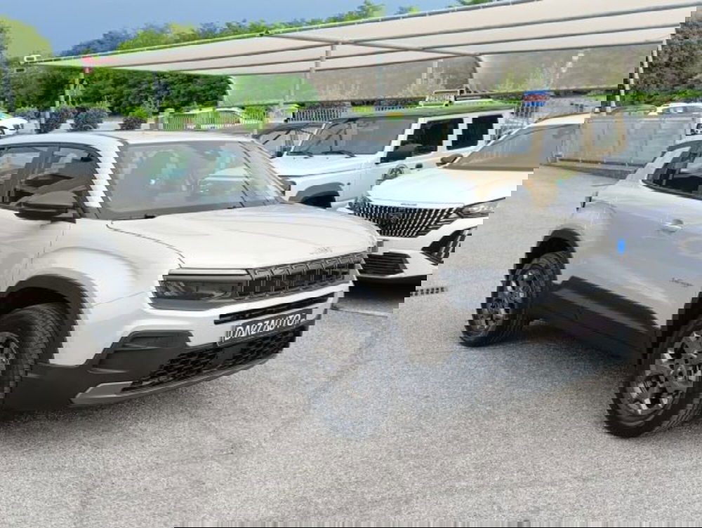 Jeep Avenger nuova a Brescia (3)