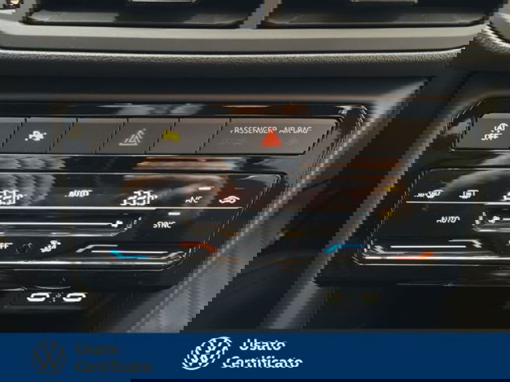 Volkswagen T-Cross usata a Vicenza (17)