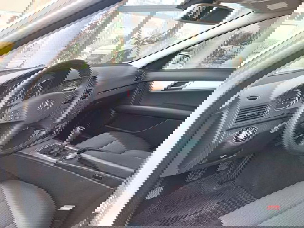 Mercedes-Benz Classe C usata a Pisa (6)