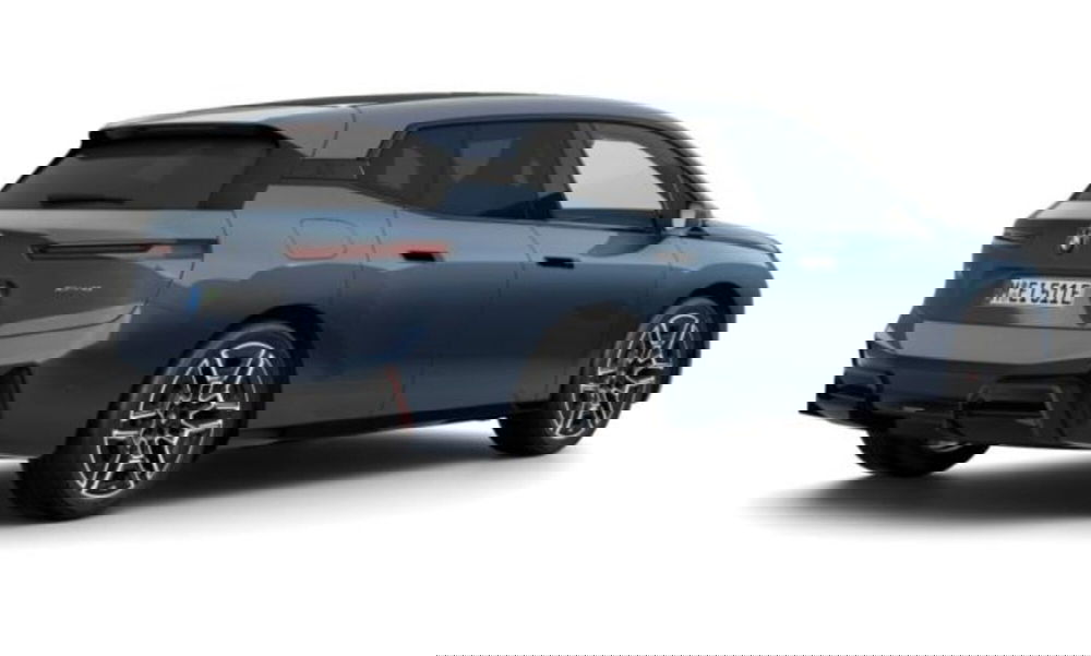 BMW iX usata a Verona (2)