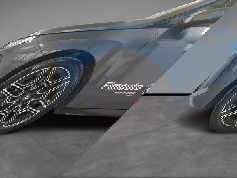 BMW iX usata a Verona (5)