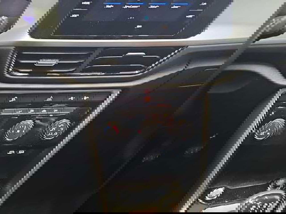 Volkswagen T-Roc usata a Lecco (11)