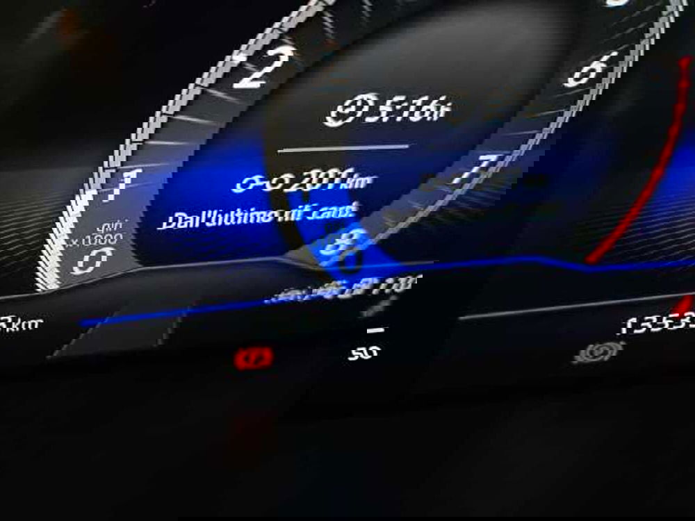 Volkswagen T-Roc usata a Lecco (12)