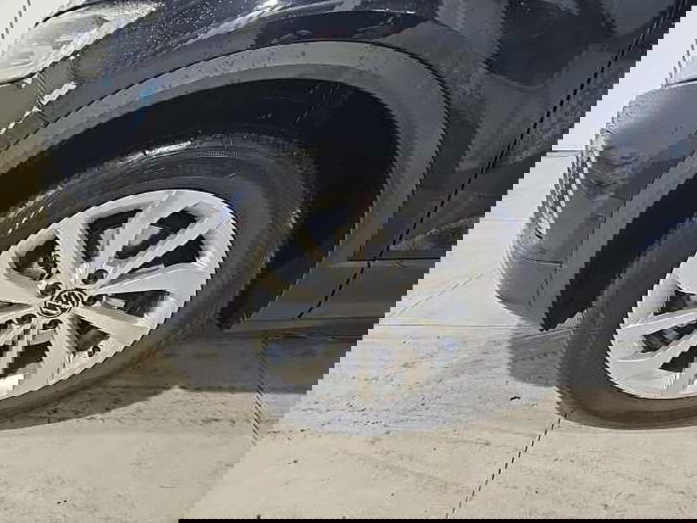 Volkswagen T-Roc usata a Lecco (17)