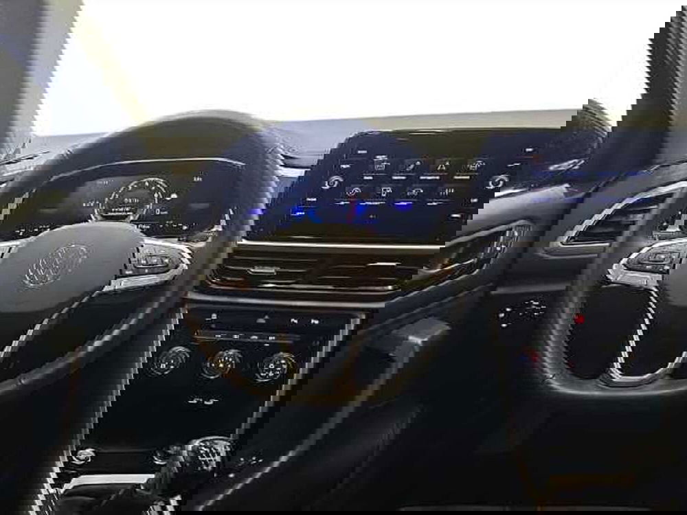 Volkswagen T-Roc usata a Lecco (8)