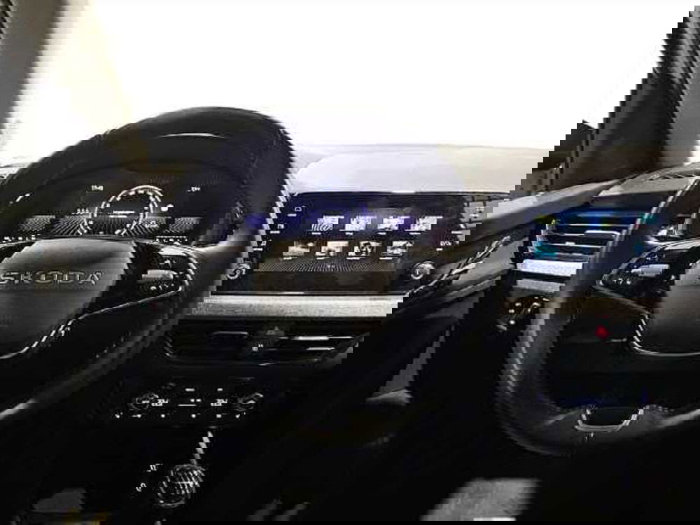 Skoda Kamiq usata a Lecco (16)