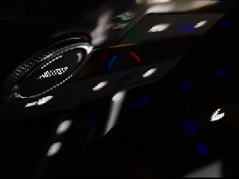 Skoda Kamiq usata a Lecco (7)