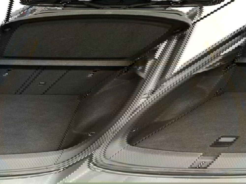 Volkswagen T-Roc usata a Verona (13)