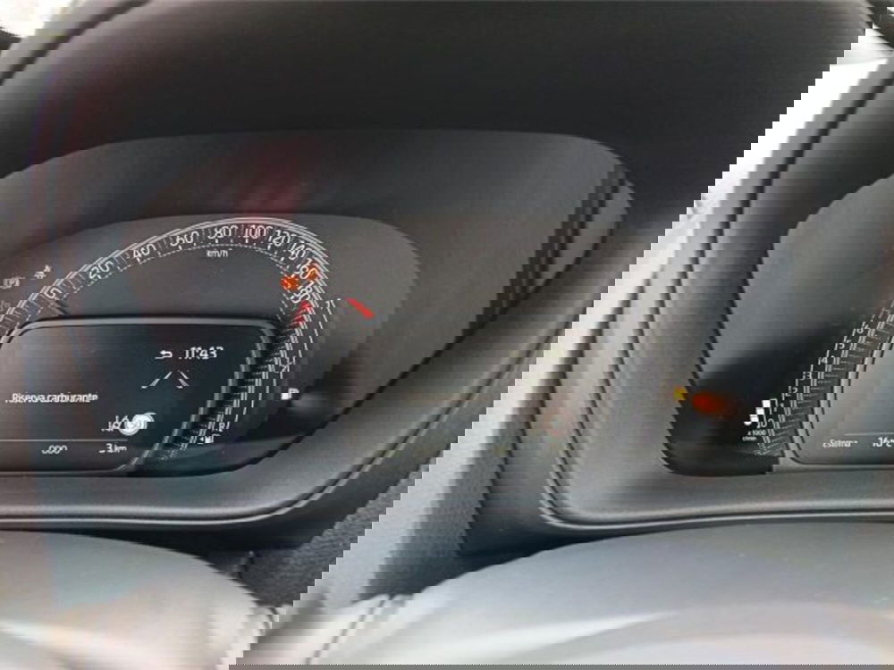 Toyota Aygo X nuova a Bari (16)