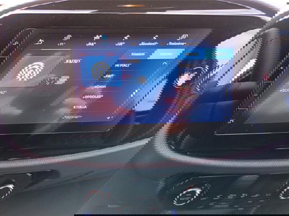 Toyota Aygo X nuova a Bari (18)