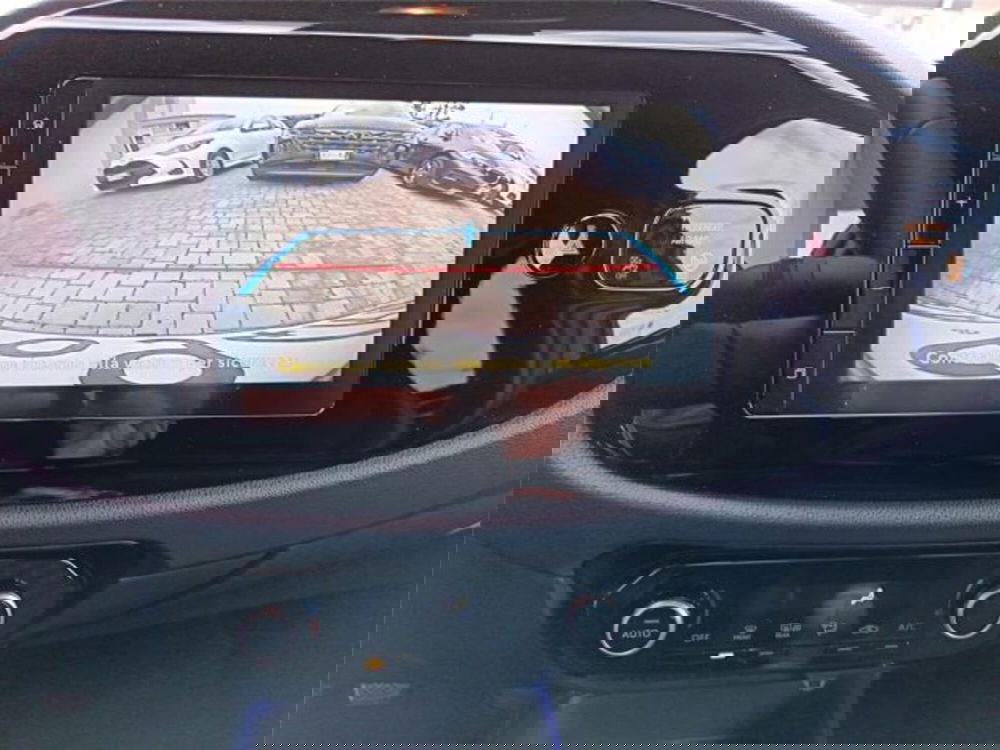 Toyota Aygo X nuova a Bari (19)