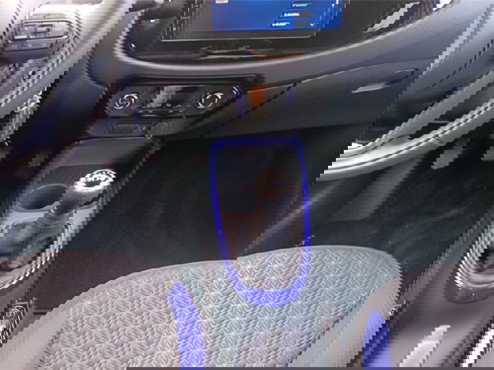 Toyota Aygo X nuova a Bari (20)