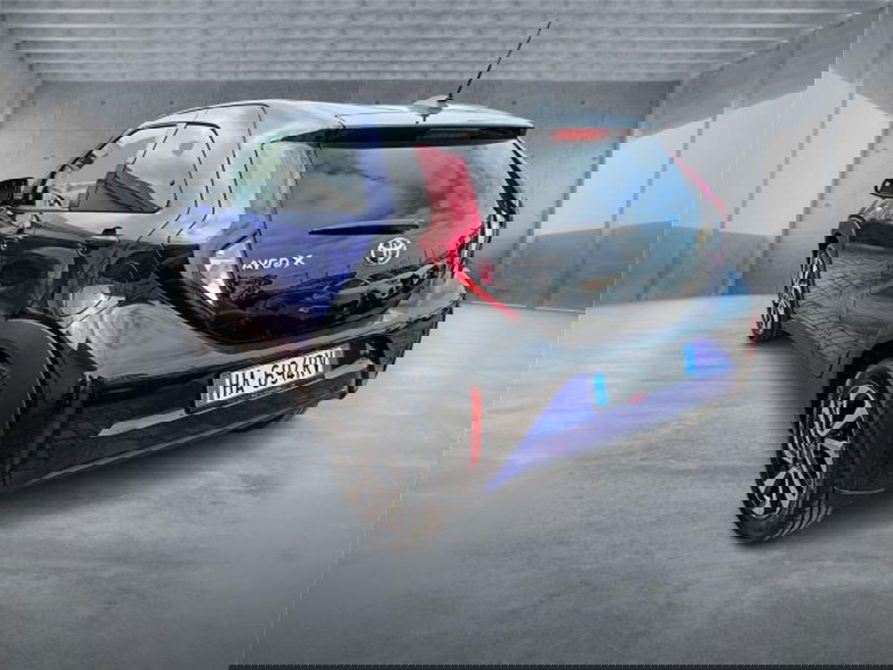 Toyota Aygo X nuova a Bari (4)
