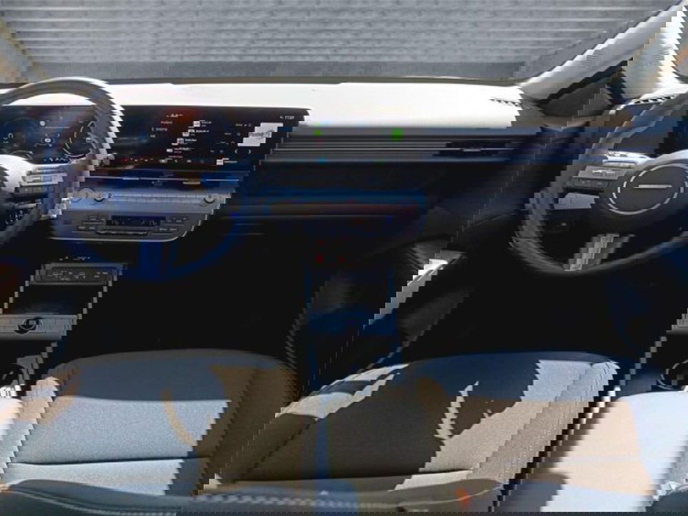 Hyundai Kona usata a Bari (13)