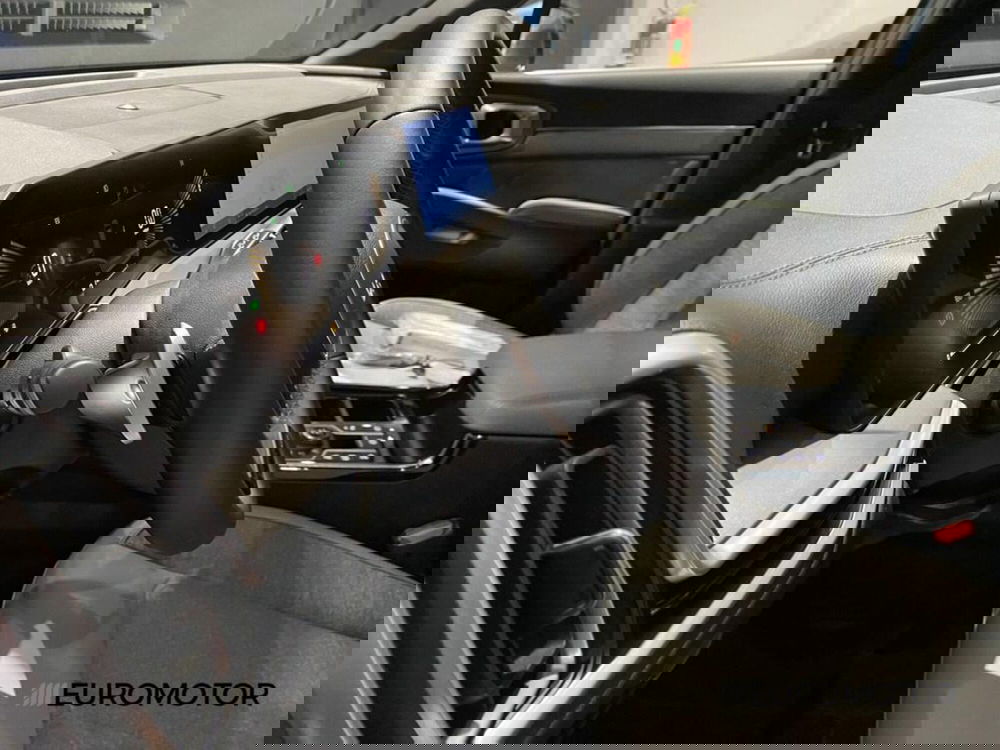 Kia Sorento usata a Bari (15)