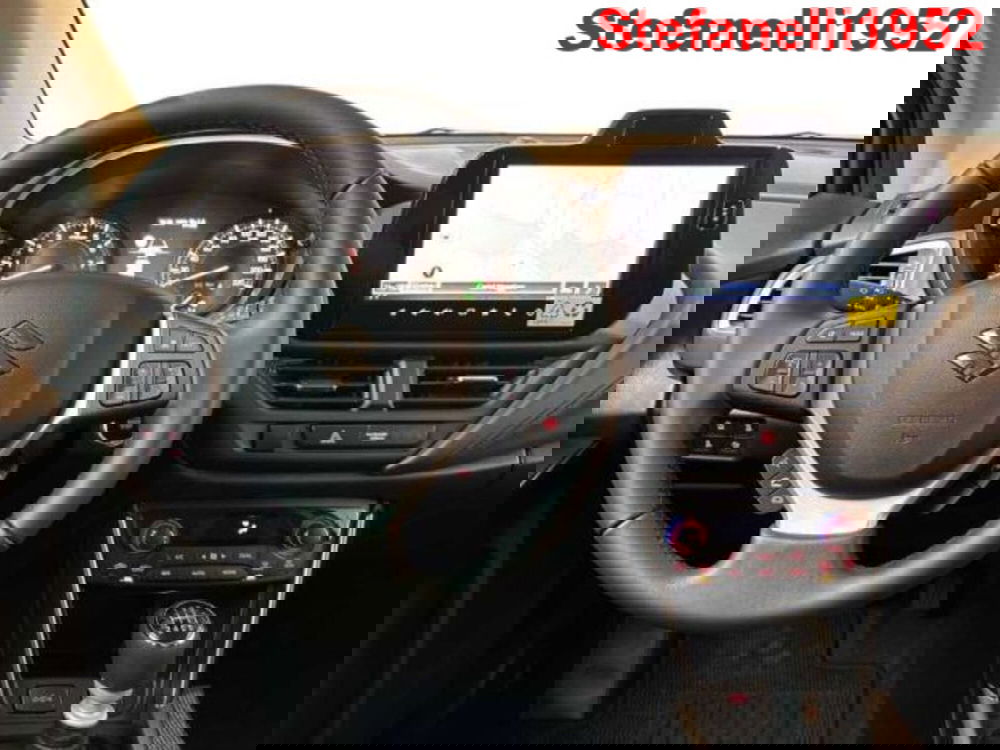 Suzuki S-Cross nuova a Bologna (14)