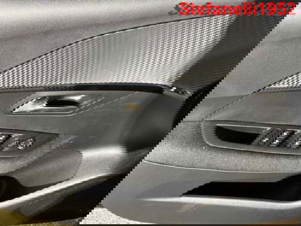 Peugeot 208 nuova a Bologna (10)