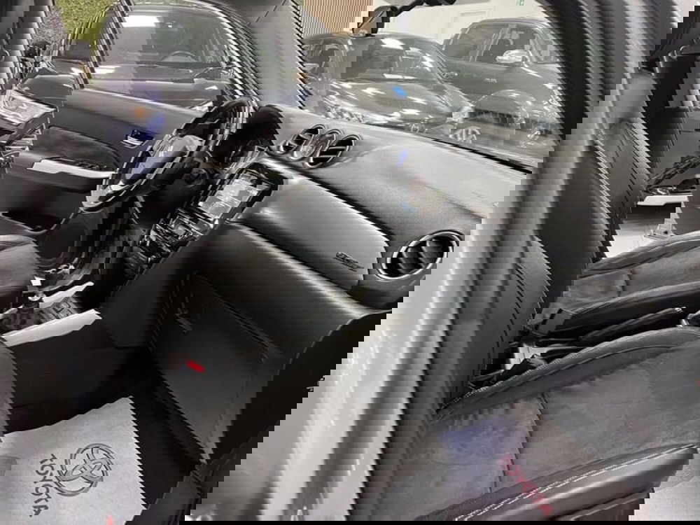 Suzuki Vitara usata a Prato (8)