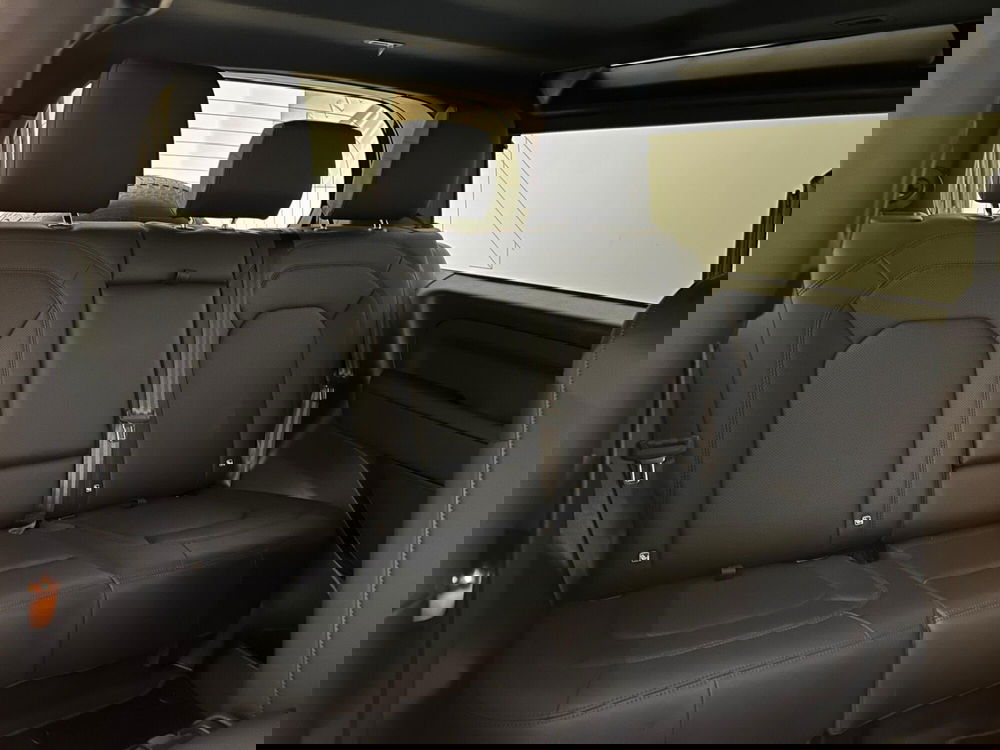 Land Rover Defender usata a Napoli (5)