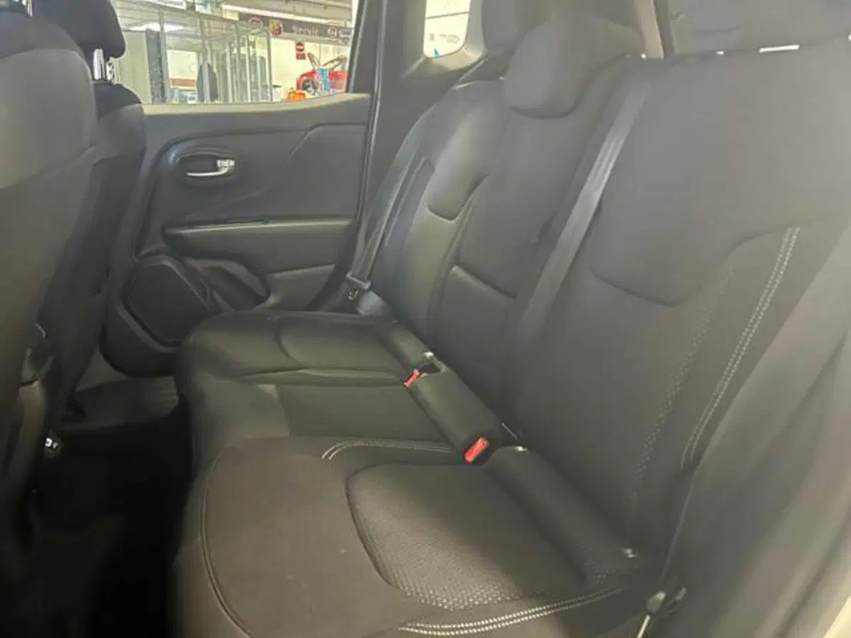 Jeep Renegade usata a Vercelli (12)