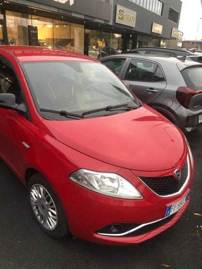 Lancia Ypsilon 1.3 MJT 16V 95 CV 5 porte S&amp;S Gold del 2016 usata a Castenaso