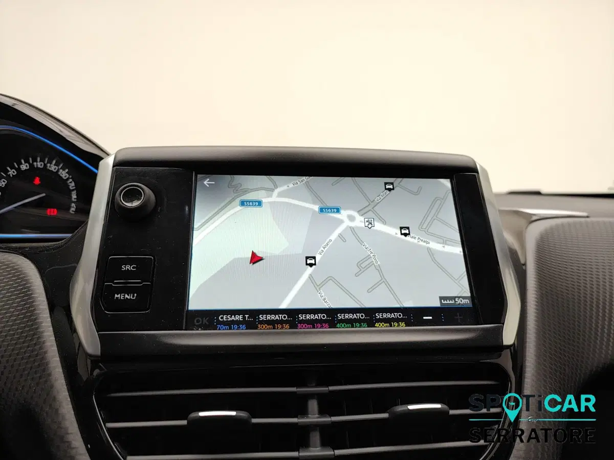 Peugeot 2008 usata a Como (11)