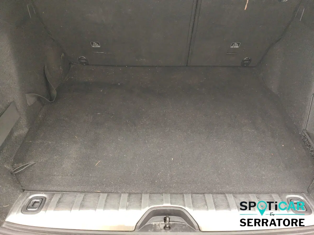Peugeot 2008 usata a Como (17)