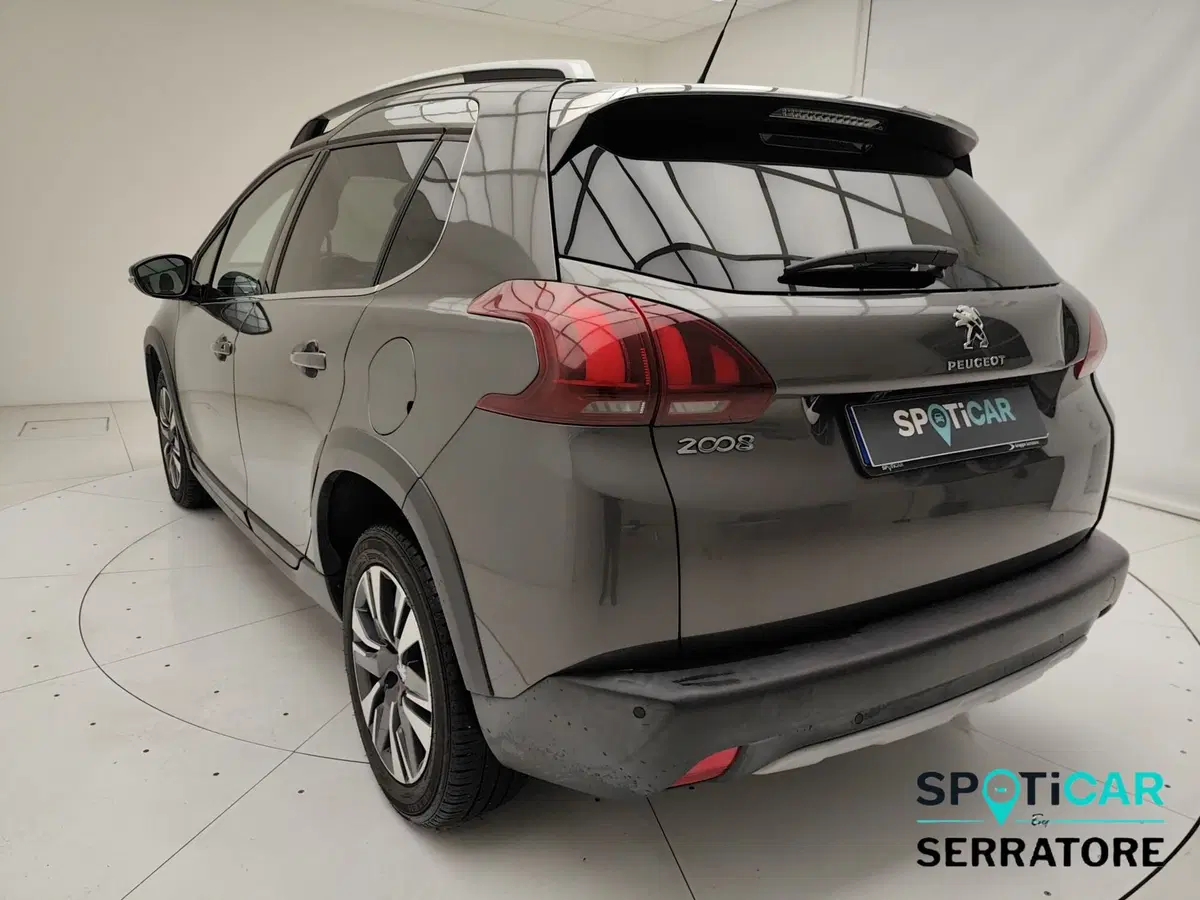 Peugeot 2008 usata a Como (4)