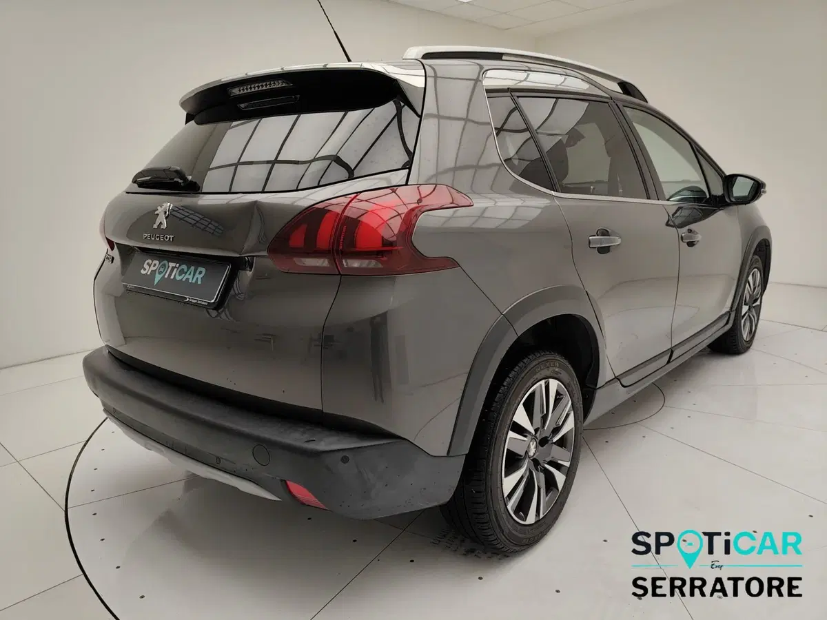 Peugeot 2008 usata a Como (6)
