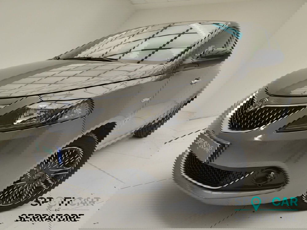 Lancia Ypsilon usata a Como