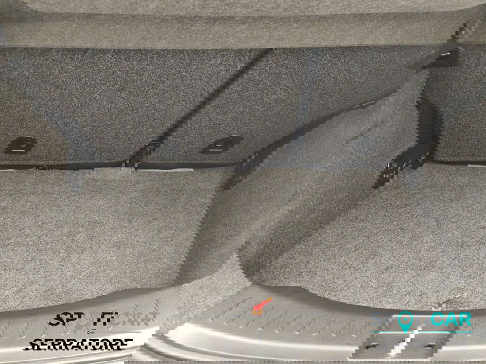 Lancia Ypsilon usata a Como (18)