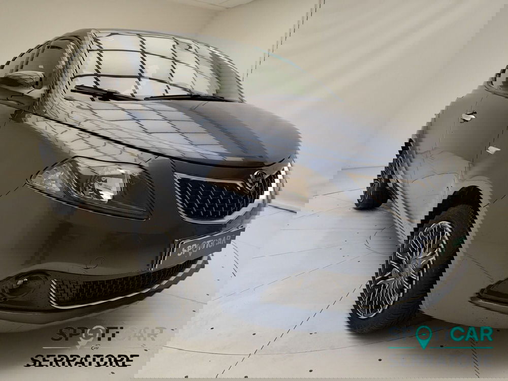 Lancia Ypsilon usata a Como (3)