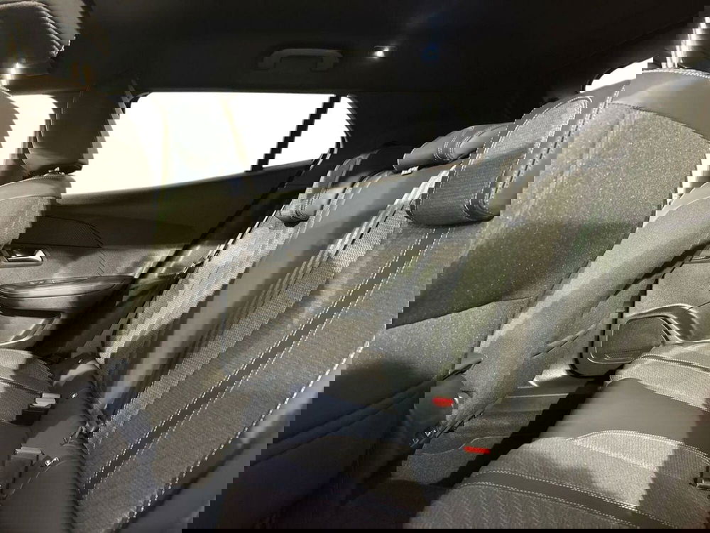 Peugeot 2008 usata a Lecco (11)