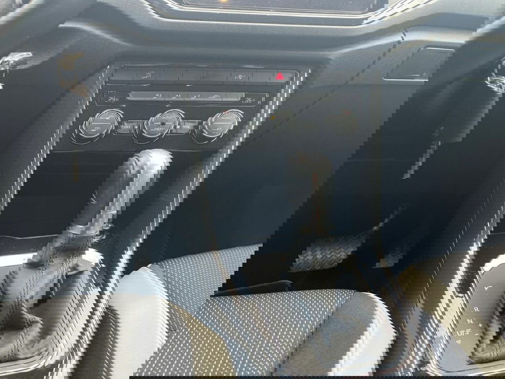 Volkswagen T-Roc usata a Sondrio (14)