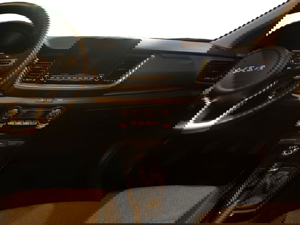 Kia Stonic usata a Modena (11)