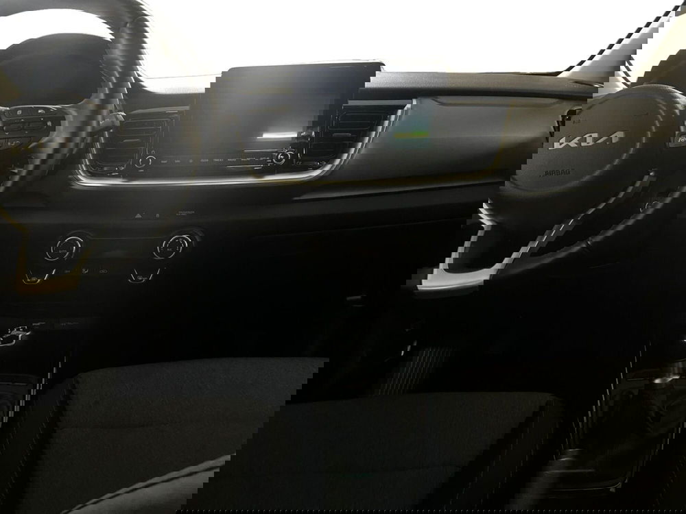 Kia Stonic usata a Modena (11)