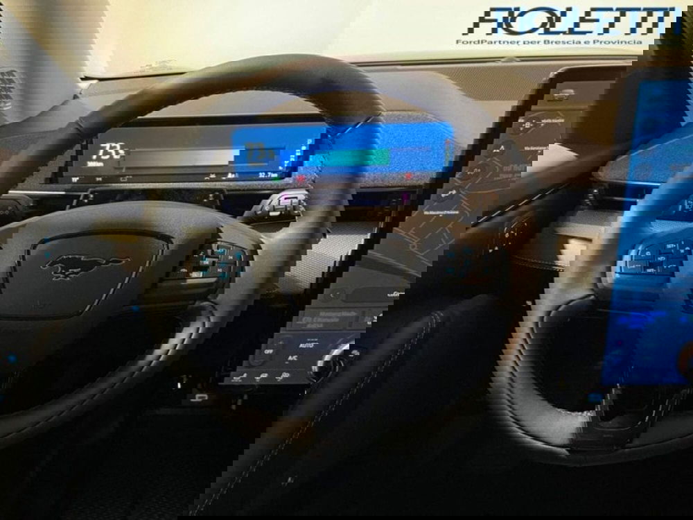 Ford Mustang Mach-E usata a Brescia (7)