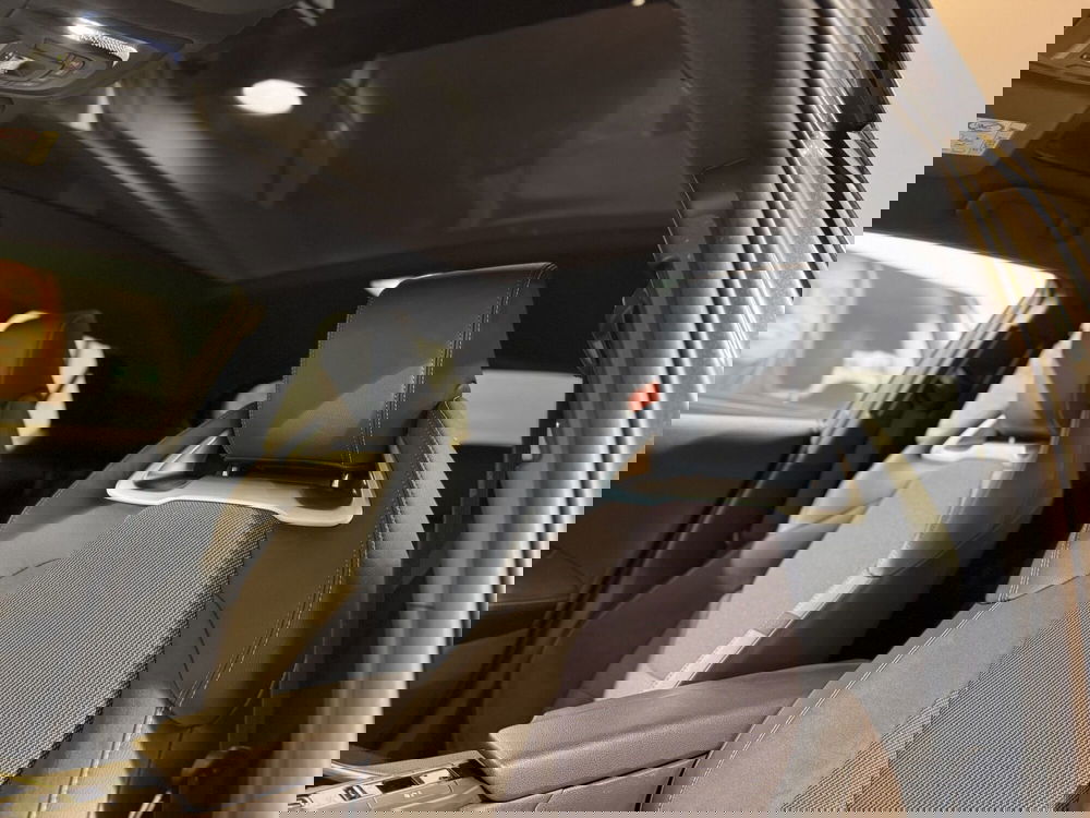 Toyota Toyota C-HR usata a Brescia (14)