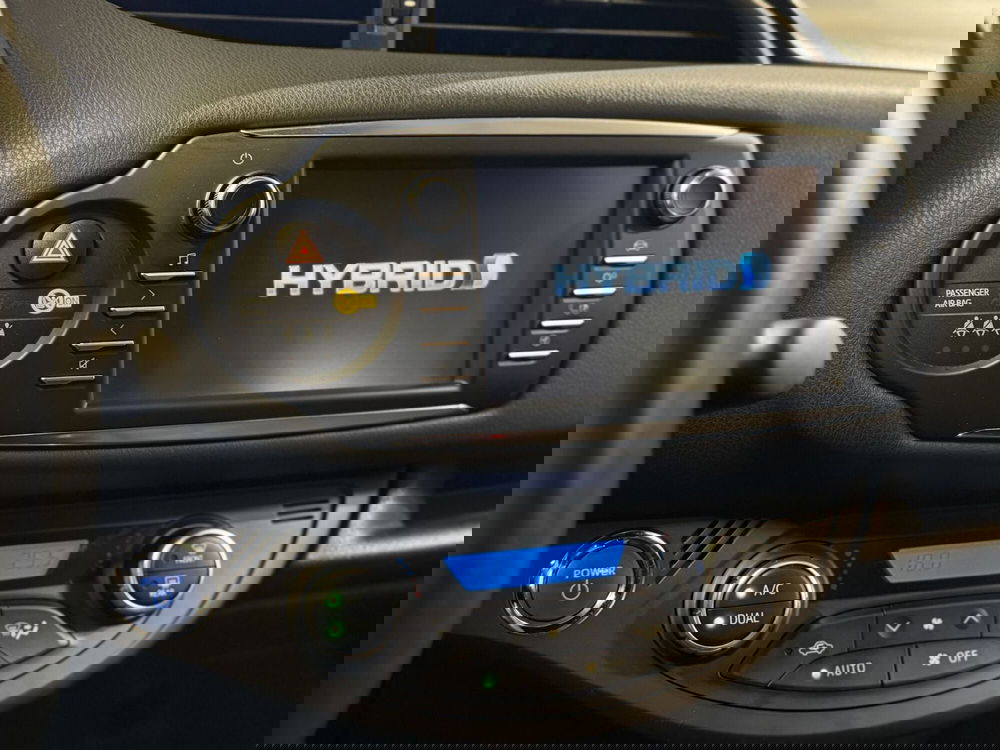 Toyota Yaris usata a Brescia (10)